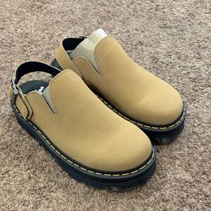 Dr. Martens ZebZag Mule
